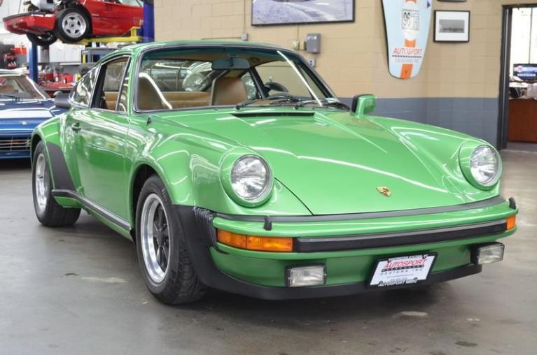 ニーチェア　F グリーン Used 1976 Porsche 911/930 Turbo Carrera Coupe For Sale (Sold
