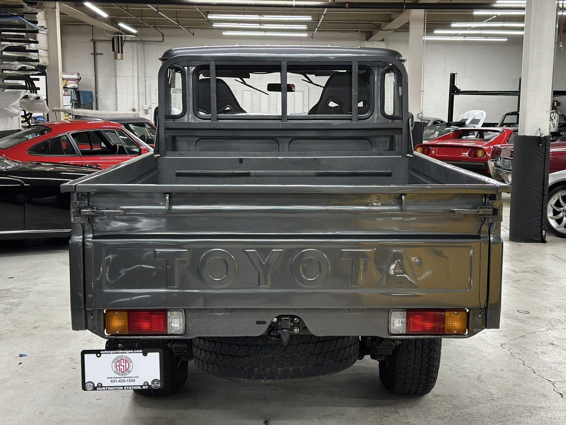 Used 1974 Toyota Land Cruiser FJ45 Pickup For Sale (Sold