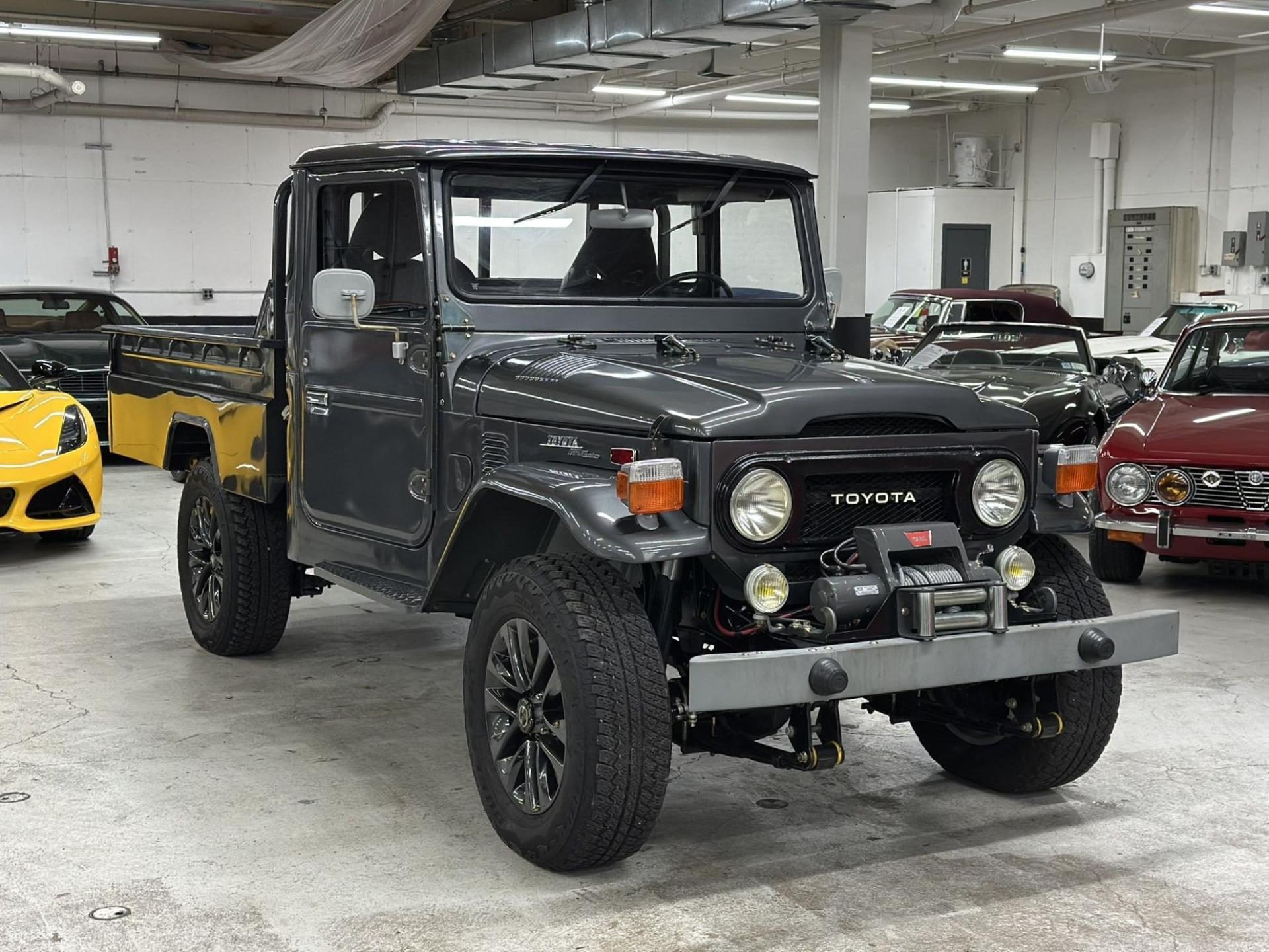 Used 1974 Toyota Land Cruiser FJ45 Pickup For Sale (Sold