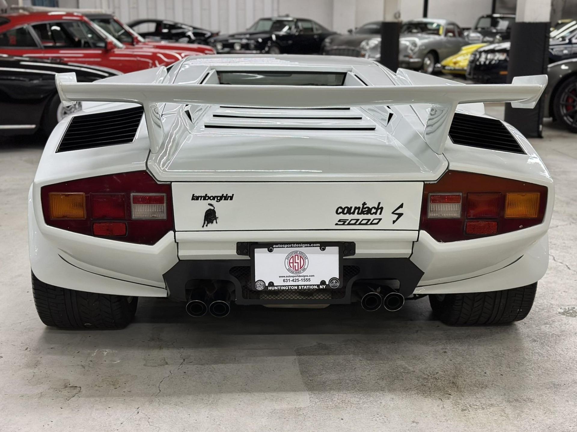 1984 Lamborghini Countach Top Speed