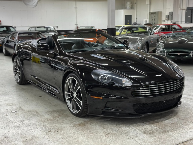 2010 Aston Martin DBS Base's photo