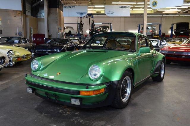 PORSCHE 930 Turbo 黄緑 KADO NO.3 日本製 PORSCHE 930 Turbo 黄緑 KADO NO.3 日本製