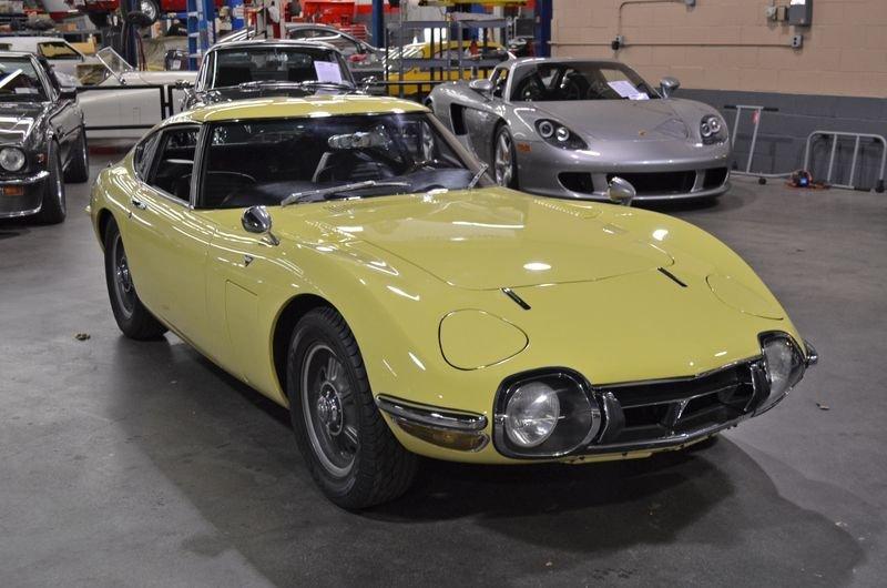 トヨタ2000GT 1967-import-values-on-the-12.